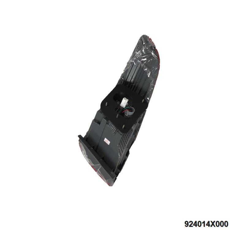 924014X000 for K2 TAIL LAMP SALOON Left